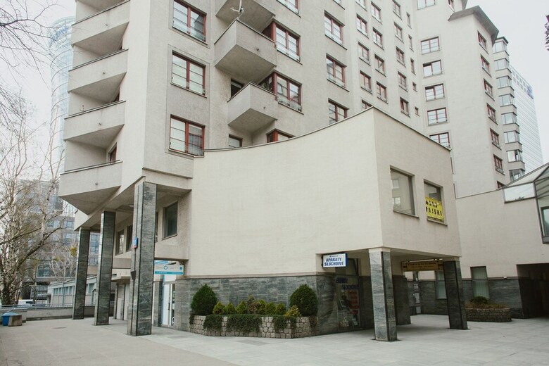Apartamentos Lucka Rooms - Hey Jude B24.7