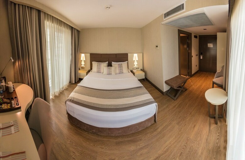 Sinema Hotel