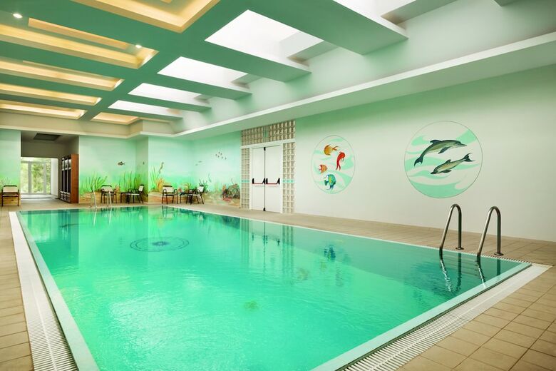 Hotel Ramada By Wyndham Loutraki Poseidon Resort