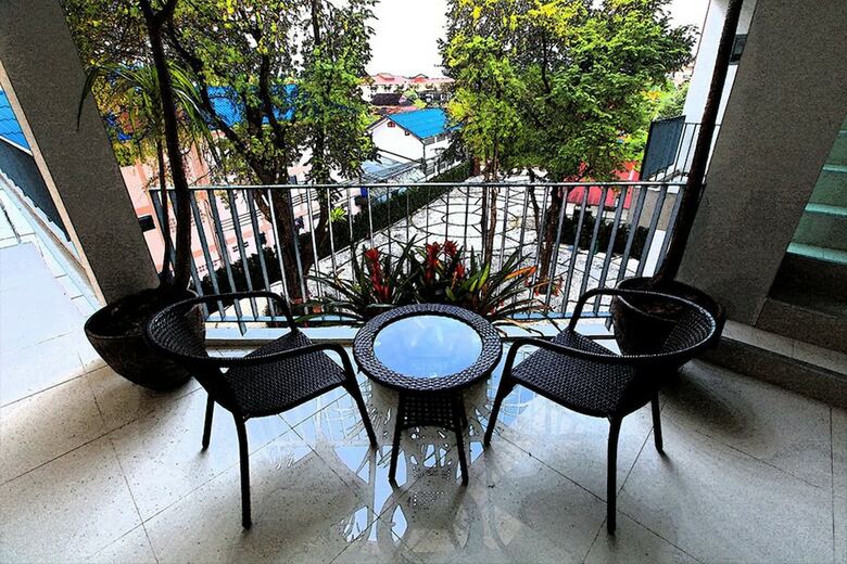 Hotel T3 House