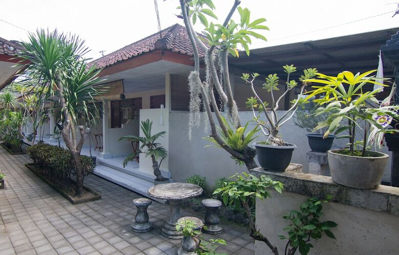 Hotel Pondok Nuri Homestay