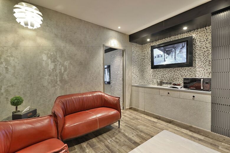 Hotel Regenta Central Antarim Ahmedabad