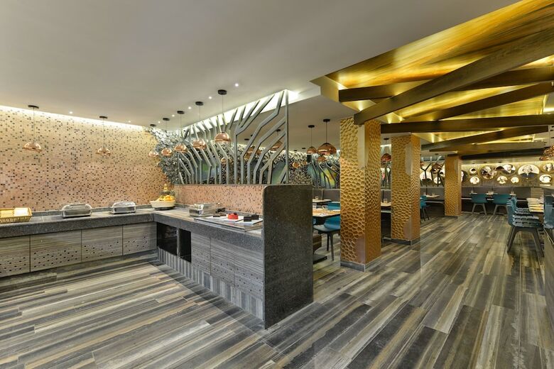 Hotel Regenta Central Antarim Ahmedabad
