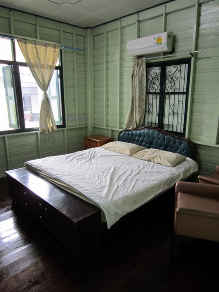 Hotel San Sook Place Guest House