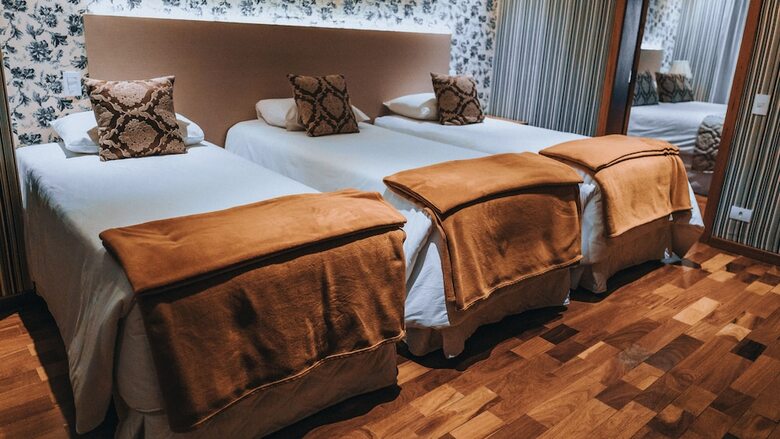 Chris Park Hotel