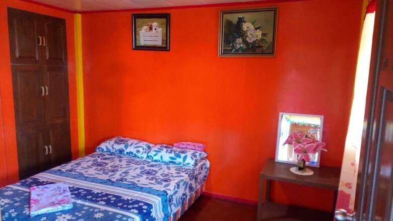 Hostal Rjc Hostel And Karaoke Bar