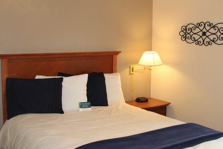 Hotel Affordable Corporate Suites - Statesville
