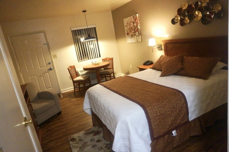 Hotel Affordable Corporate Suites - Statesville