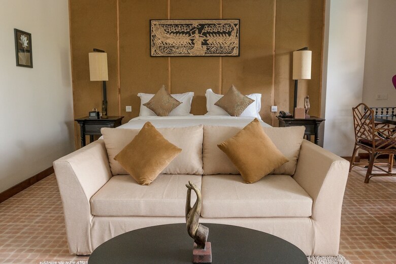 Palace Gate Hotel & Resort