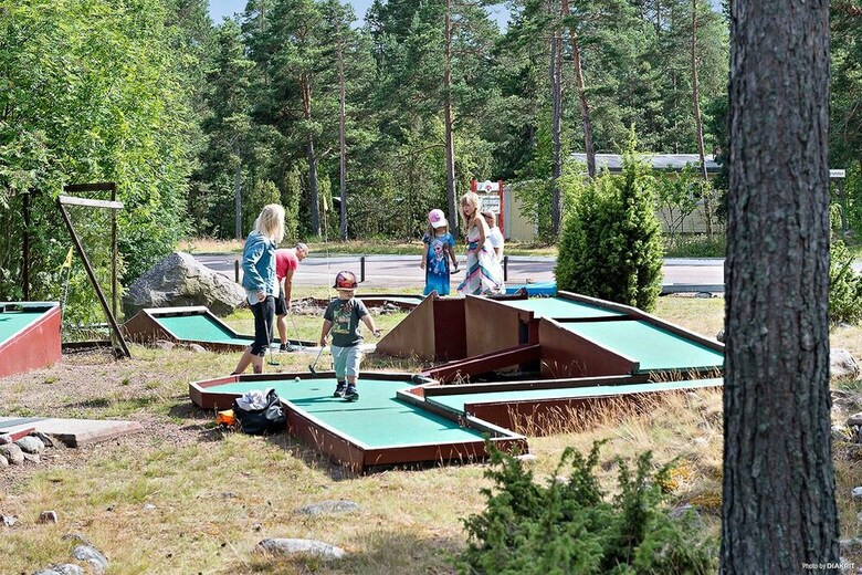 First Camp Okn�