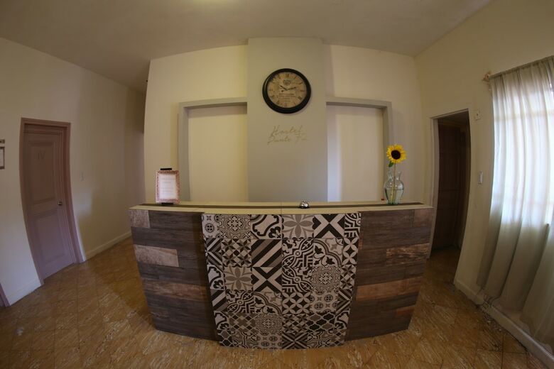Hotel Hostel Punto 72
