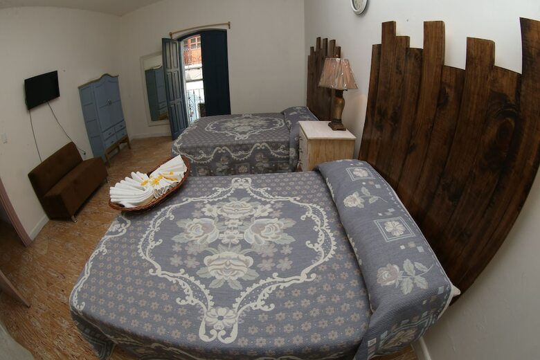 Hotel Hostel Punto 72