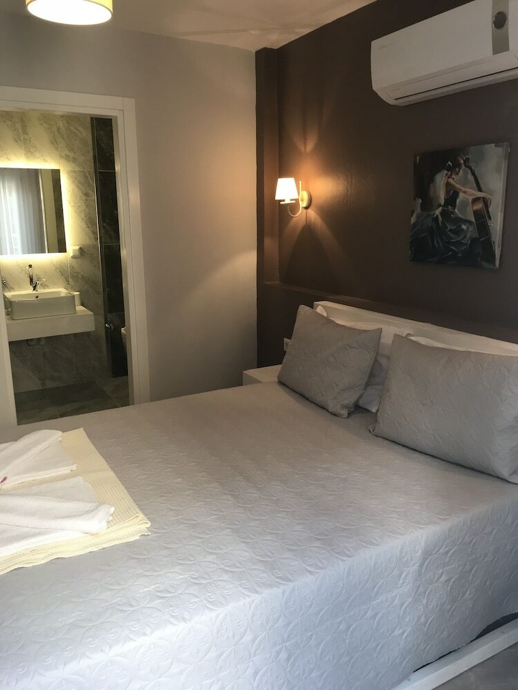 Himm Hotel