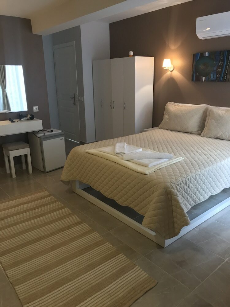 Himm Hotel