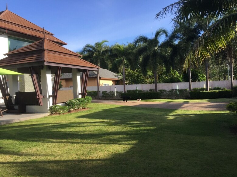 Villa Solitude