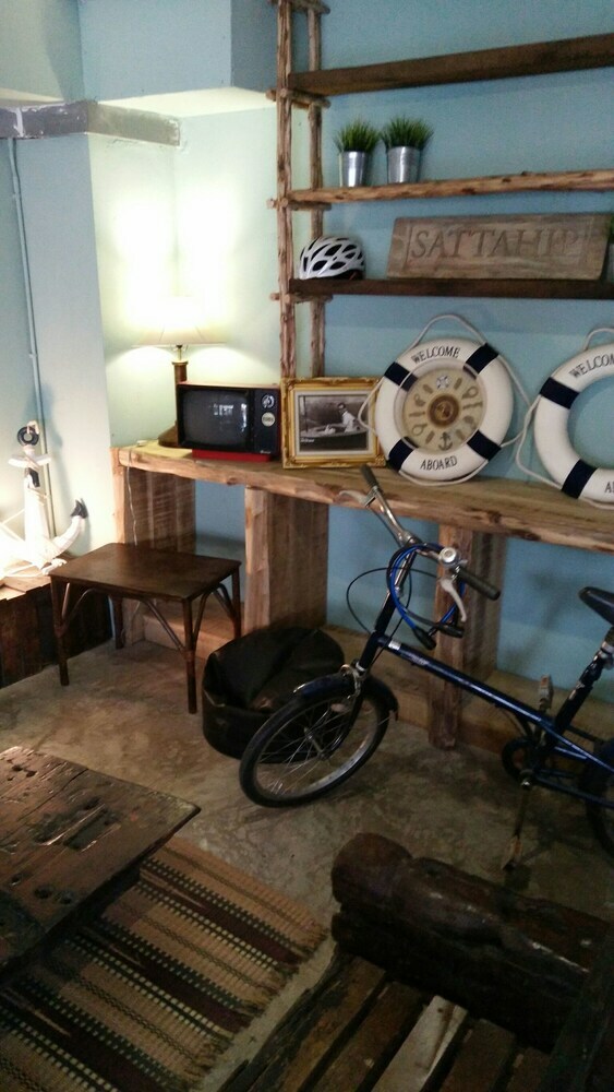 Hostal Sattahiptale Boutique Guest House & Hostel