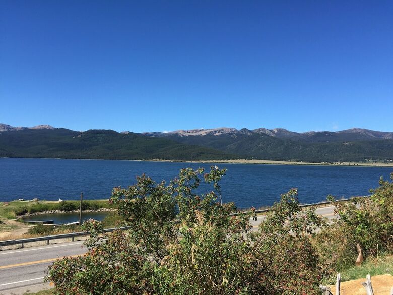 Lake View Suites