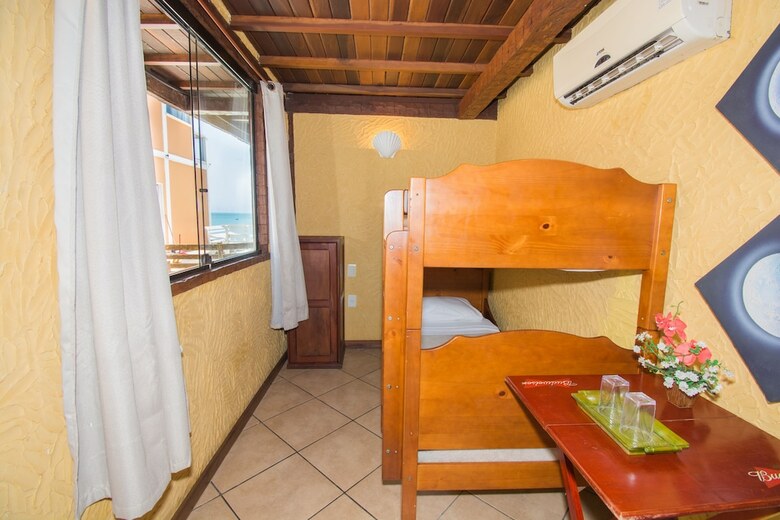 Hostal Bamboo B�zios Hostel