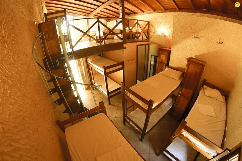 Hostal Bamboo B�zios Hostel