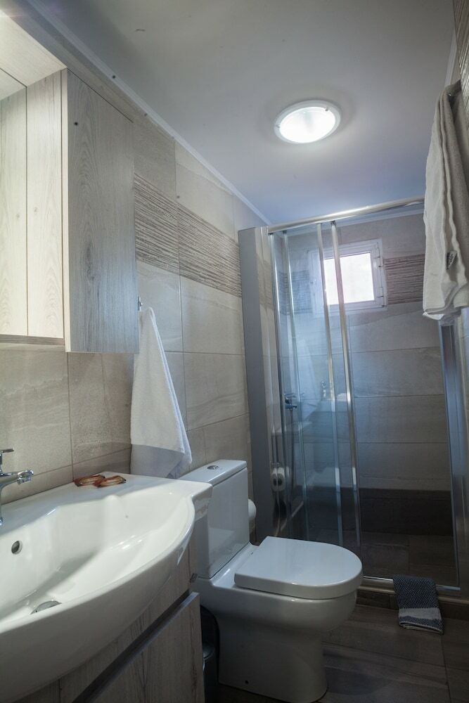 Erato Hotel