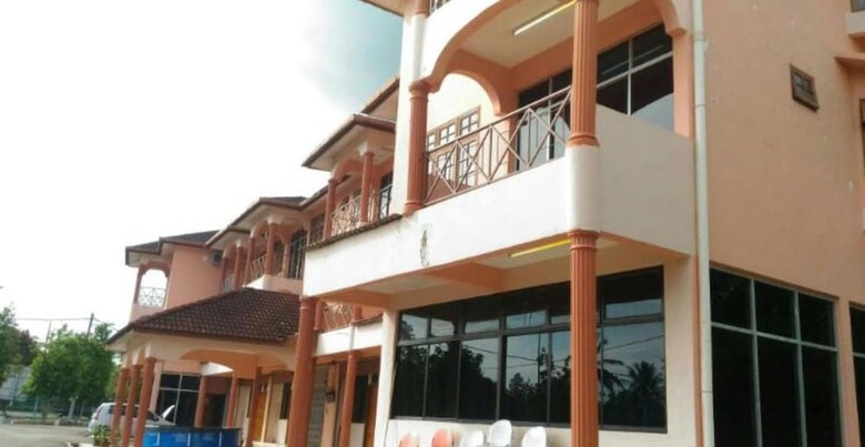 Bed & Breakfast Anggerik Residence