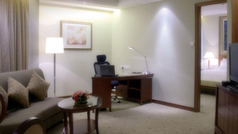 Hotel Paris Pan-island
