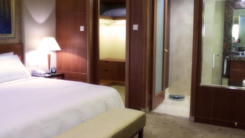 Hotel Paris Pan-island