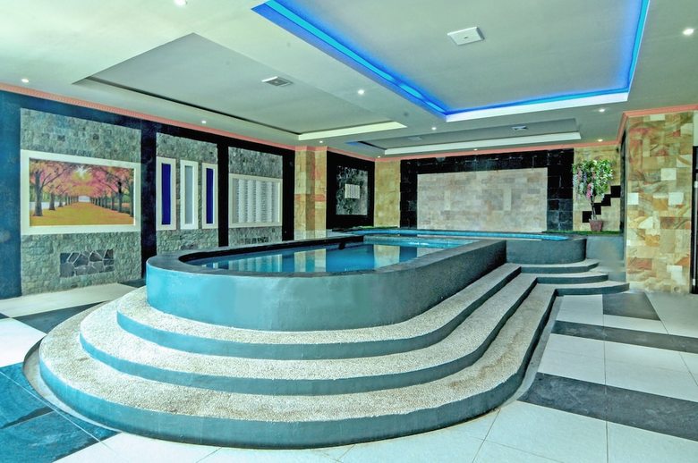 Her Hotel & Trade Centre Balikpapan