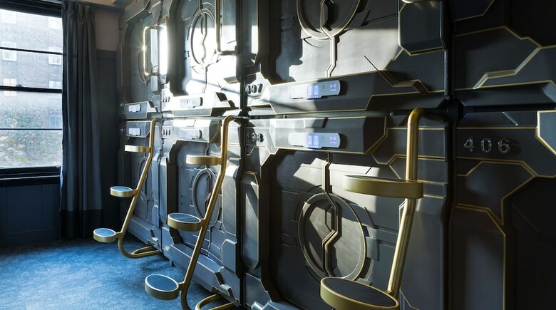 The Capsule Hotel - Hostel
