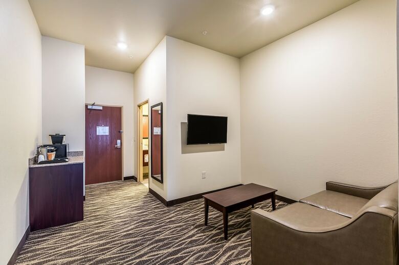 Hotel Cobblestone Inn & Suites - Menomonie
