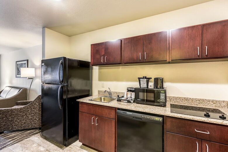 Hotel Cobblestone Inn & Suites - Menomonie