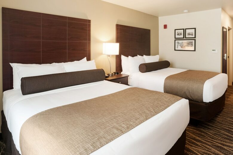 Hotel Cobblestone Inn & Suites - Menomonie