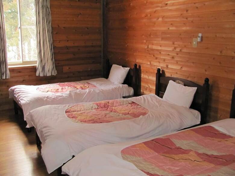 Bed & Breakfast Canadian Village Goryu