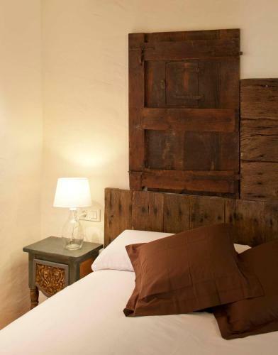Bed & Breakfast La Rectoria de Sant Miquel de Pineda