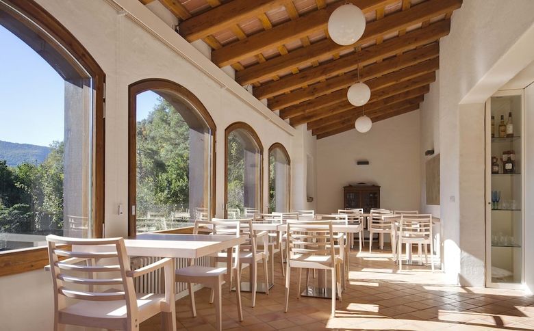 Bed & Breakfast La Rectoria de Sant Miquel de Pineda