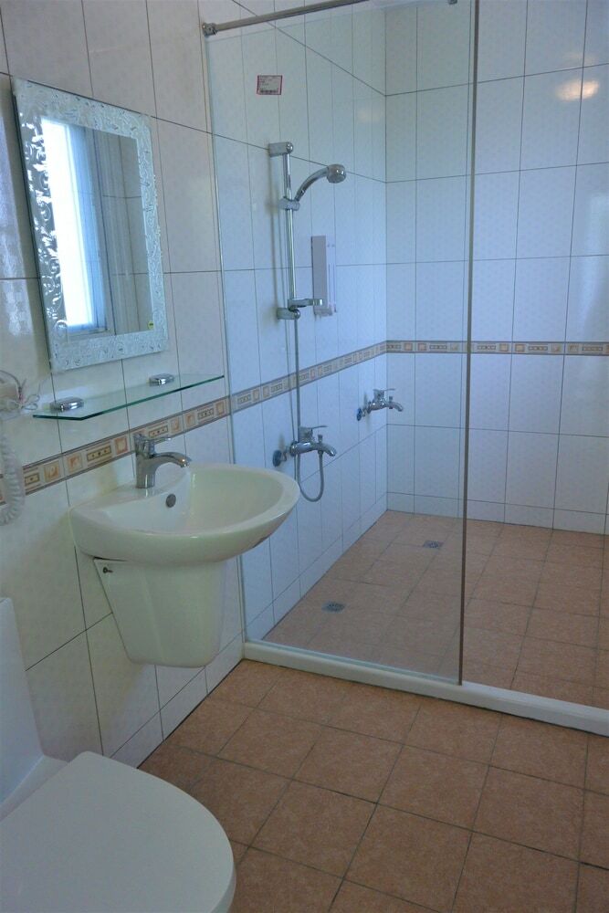 Bed & Breakfast Longtensha