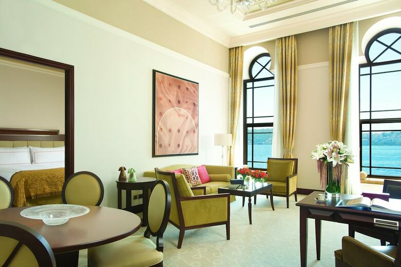 Four Seasons Hotel Istanbul At The Bosphorus