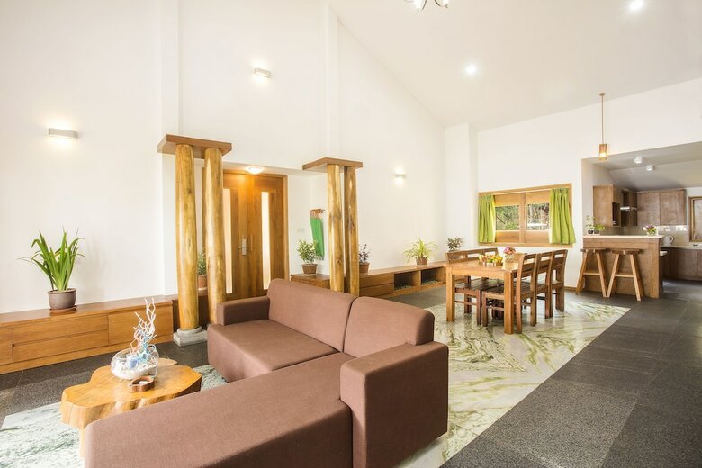 Hotel Green Bay Phu Quoc Resort & Spa