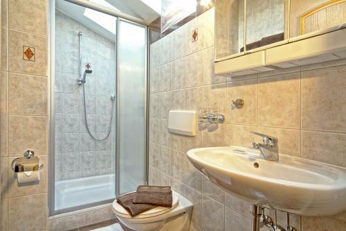 Apartamento Ferienwohnungen Gr�nsteineck