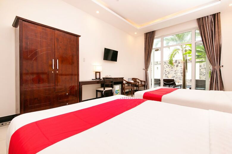 Hotel Oyo 724 Golden Palm Villa