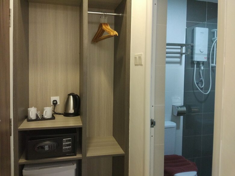 Hotel Alpha