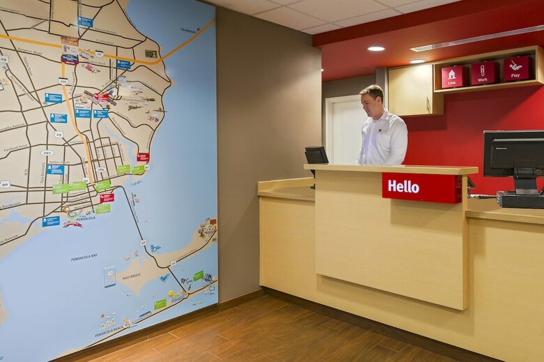 Hotel Towneplace Suites By Marriott Pensacola