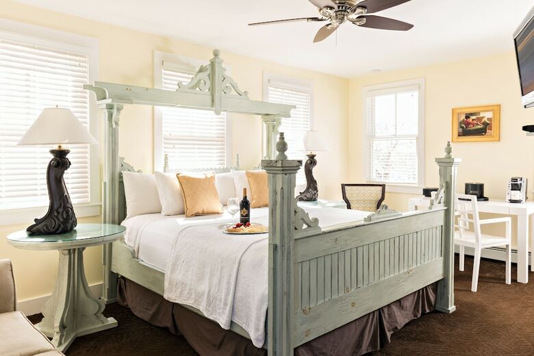 Hotel Brass Key Guesthouse - Adults Only