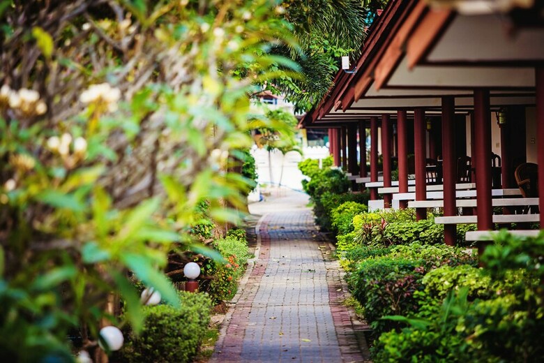 Hotel Buri Beach Resort