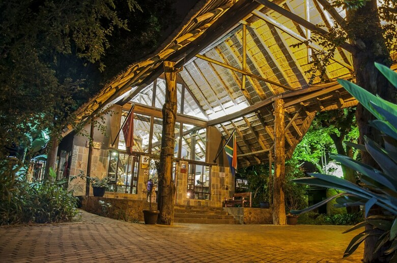 Hotel Kedar Heritage Lodge, Conference Centre & Spa