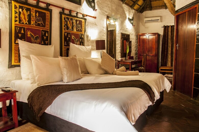 Hotel Kedar Heritage Lodge, Conference Centre & Spa