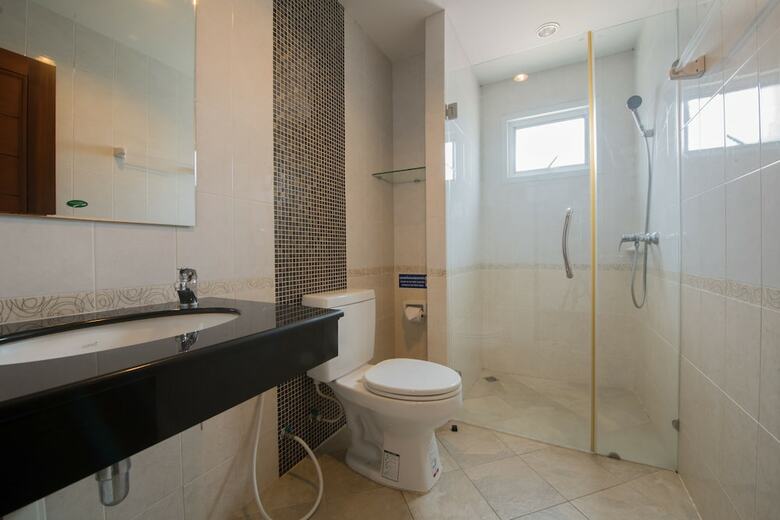 Hotel Oyo 371 Sea Breeze Residence