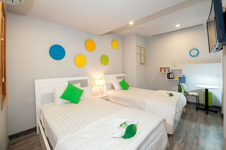 All Seasons Hotel
