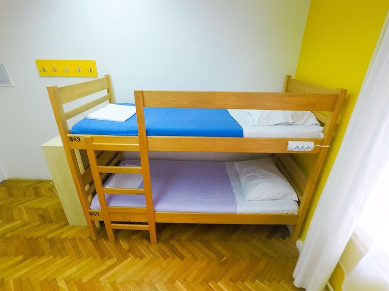 Hostal Whole Wide World Hostel & Bar