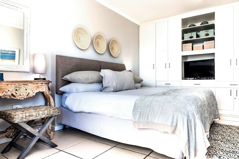 Hotel Asgard Valhalla Self Catering